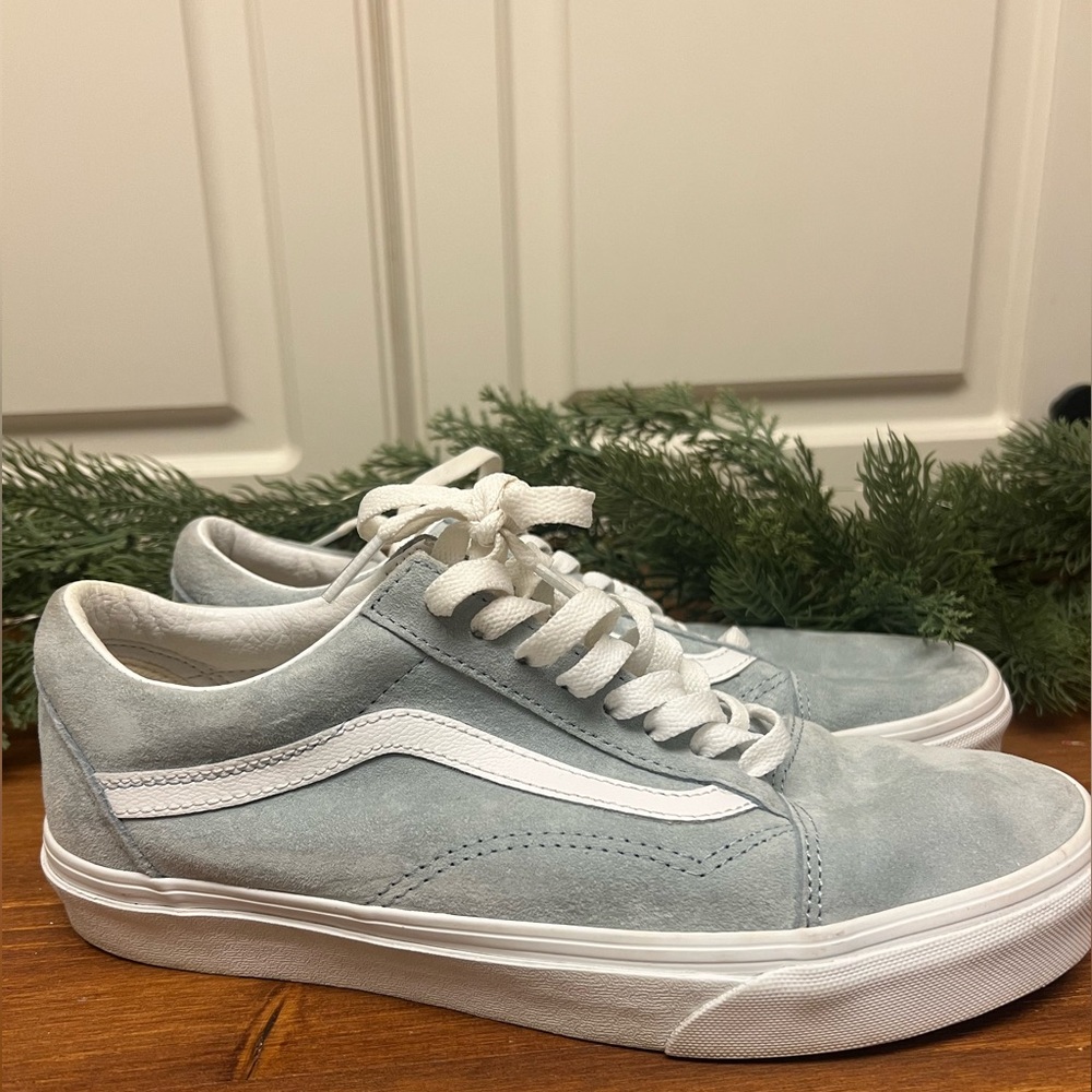 S O L D! Vans Old Skool Sneakers
